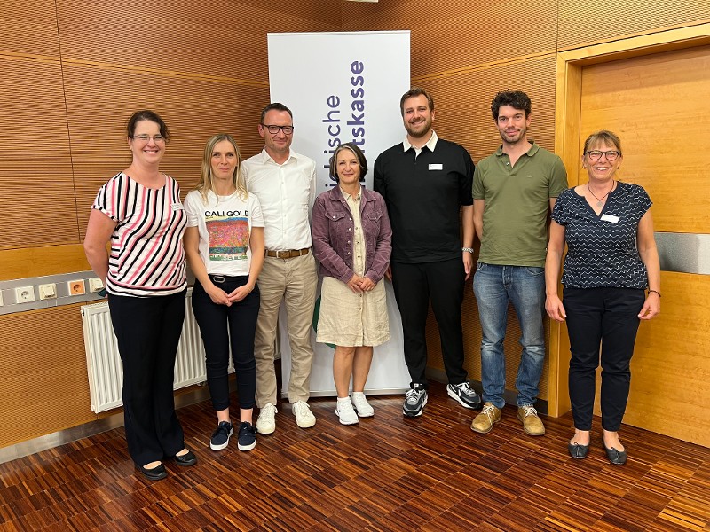 v.l.n.r.:Cathrine Maurer, Dr.in med. Daniela Wetzlmair, Dr. Gerald Fischerlehner, MBA, Monika Reitinger, Gregor Hable, Dr. Benedikt Neuber, Mag.a Gabriela Wall