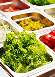 Salatbuffet, Foto: Poznyakov/Shutterstock.com