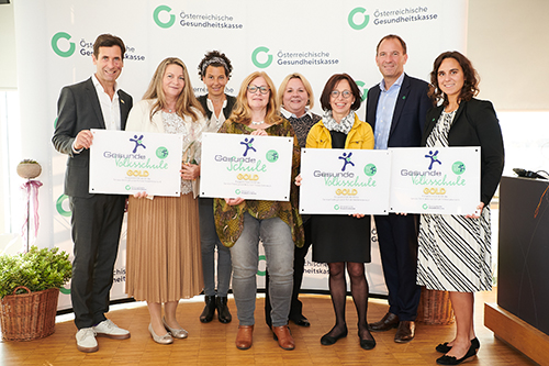 Gruppenfoto von der Plakettenverleihung Bezirk Hollabrunn