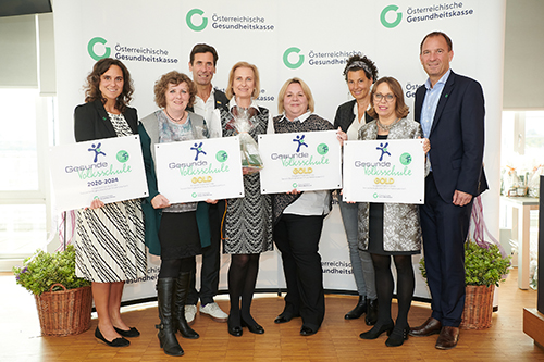 Gruppenfoto von der Plakettenverleihung Bezirk Horn