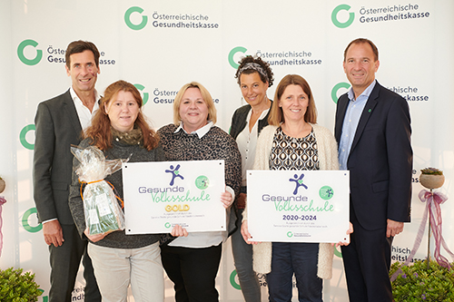 Gruppenfoto von der Plakettenverleihung Bezirk Mödling