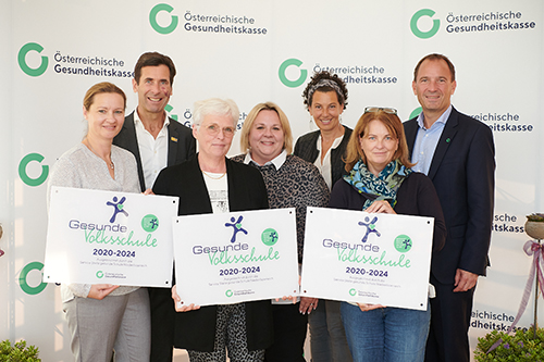 Gruppenfoto von der Plakettenverleihung Bezirk Tulln