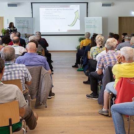 Mehr Informationen zum Thema: Gesund Älterwerden: 1. BVAEB-Symposium für Seniorinnen und Senioren