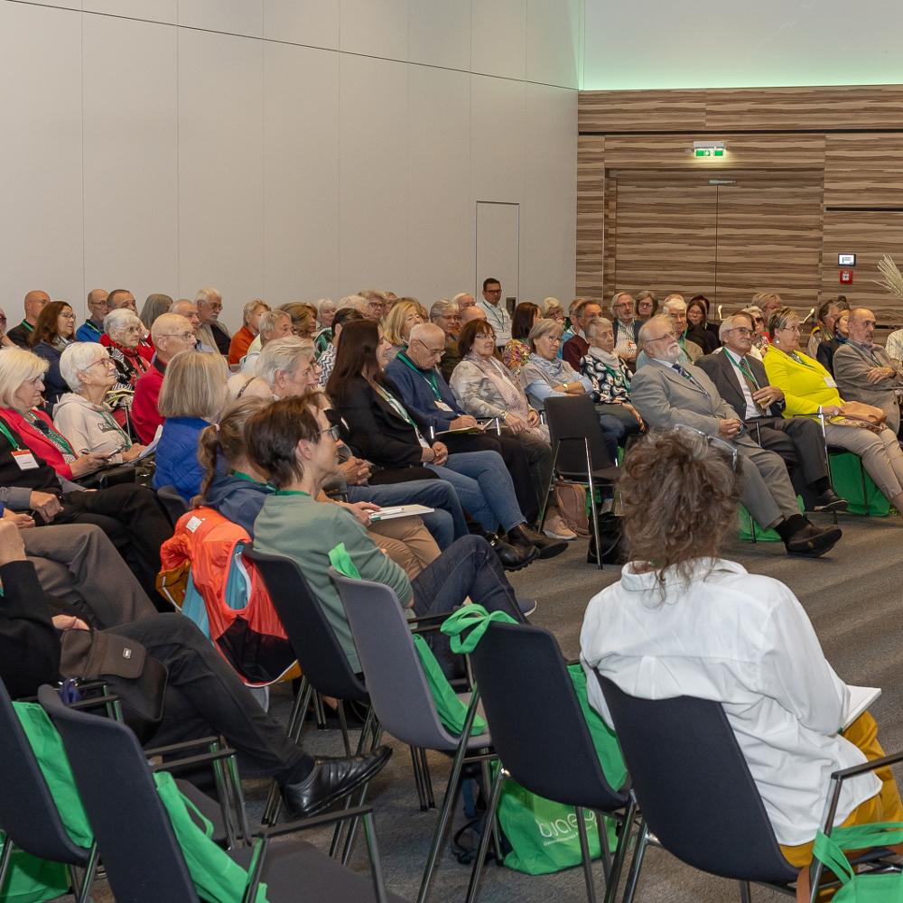 Mehr Informationen zum Thema: BVAEB-Symposium: Wie werden wir gesund älter?