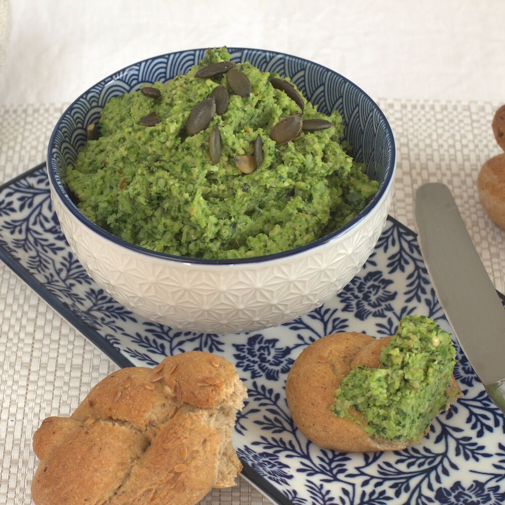 Mehr Informationen zum Thema: Brokkoliaufstrich mit Kürbiskernen